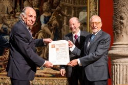 Acto de entrega título Académico de Honor a D. Amado Franco Lahoz, mayo 2026